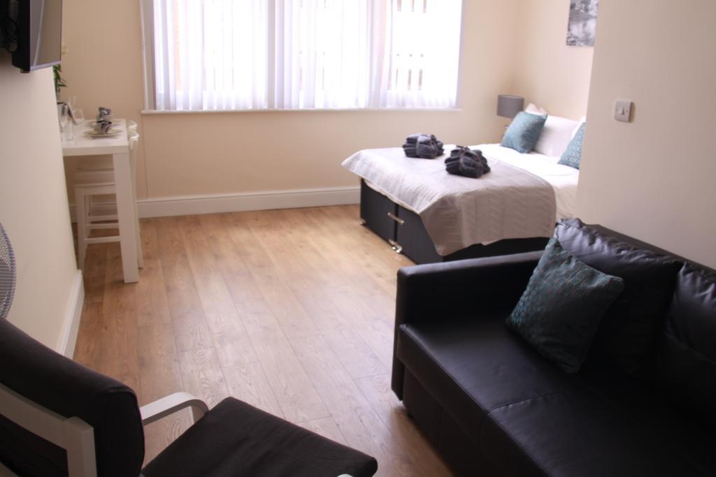 The Trafford Appartement Stockport Buitenkant foto
